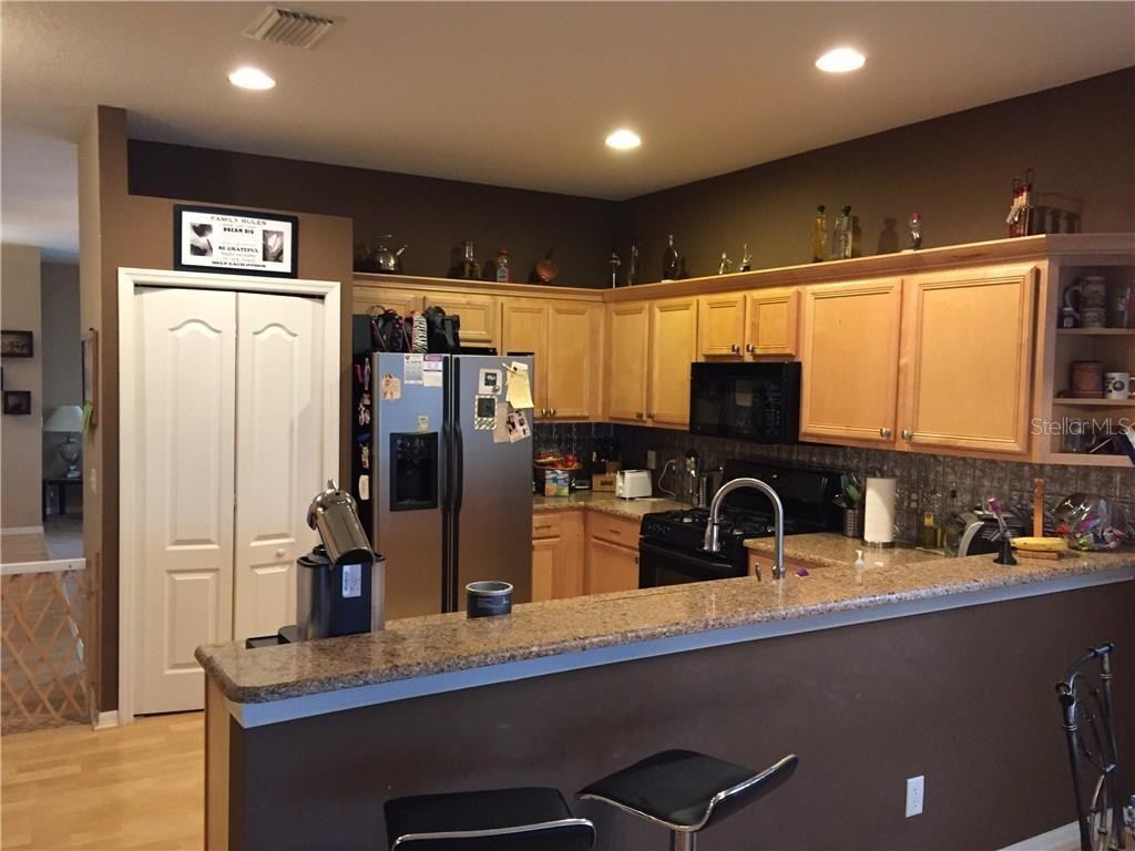 20124 Nob Oak Ave #NA - Photo 6 of 11