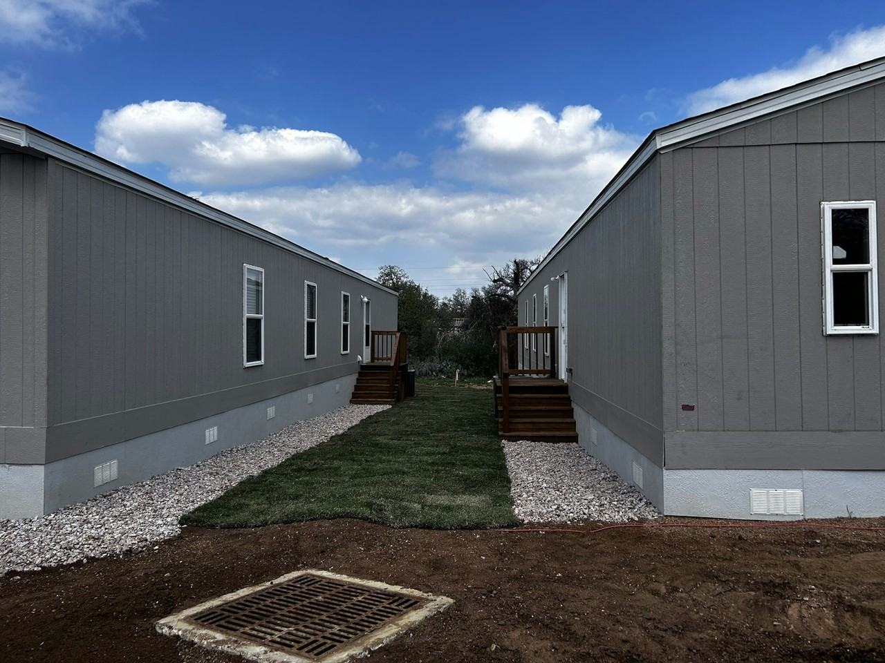 217 East Castleshoals Drive - Photo 3 of 26