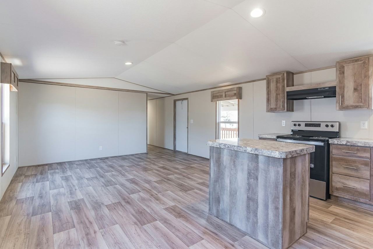 217 East Castleshoals Drive - Photo 6 of 26