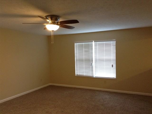 7045 N Mesquite Ct - Photo 3 of 16