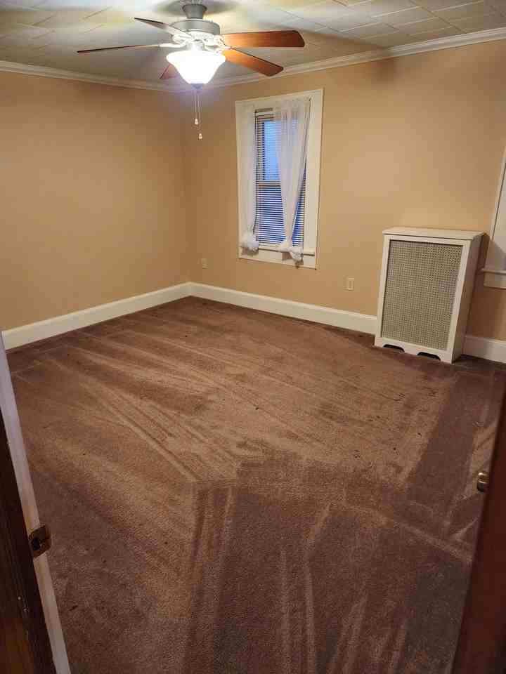 607 Mill St #2 - Photo 7 of 18