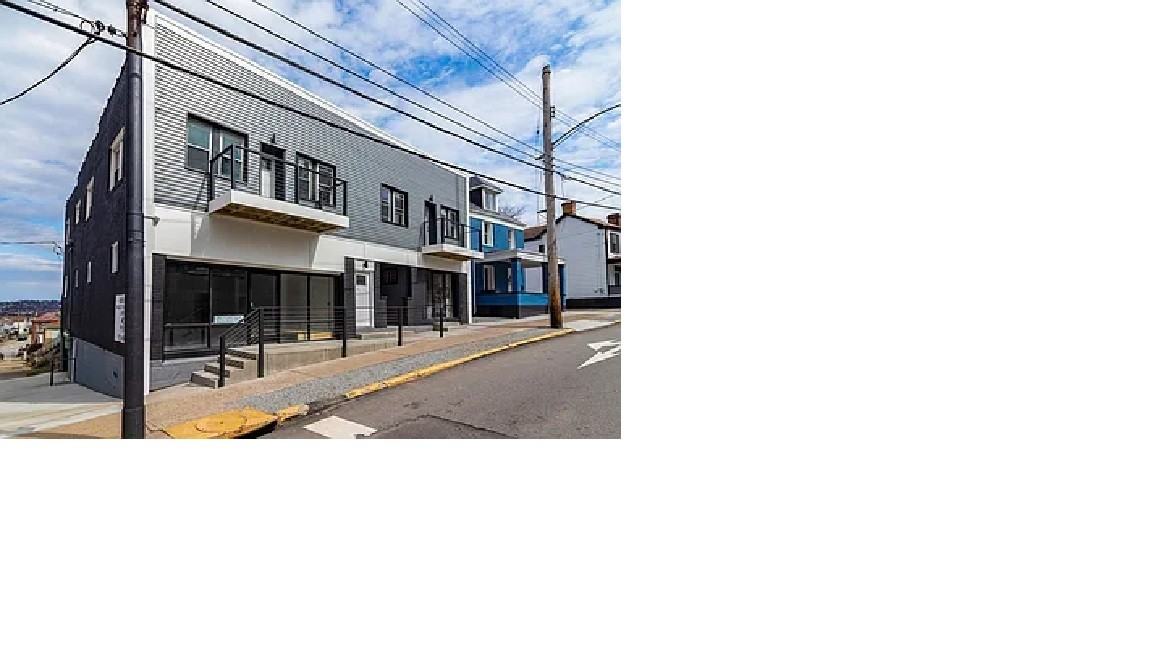 1501 West St #B - Photo 2 of 9
