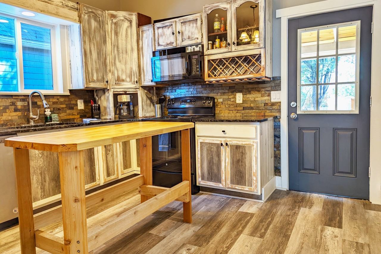 705 E Kiowa St #NA - Photo 5 of 13