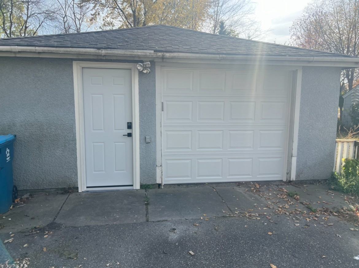 368 2nd Ave Sw #NA - Photo 2 of 14