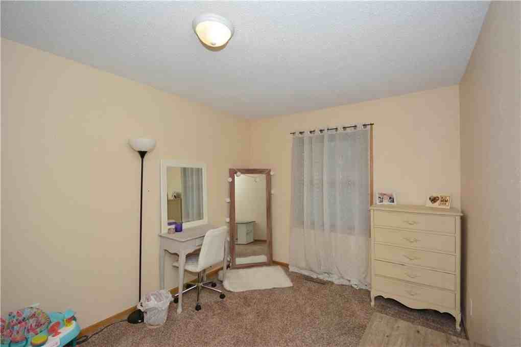 128 E 36th St #NA - Photo 3 of 20