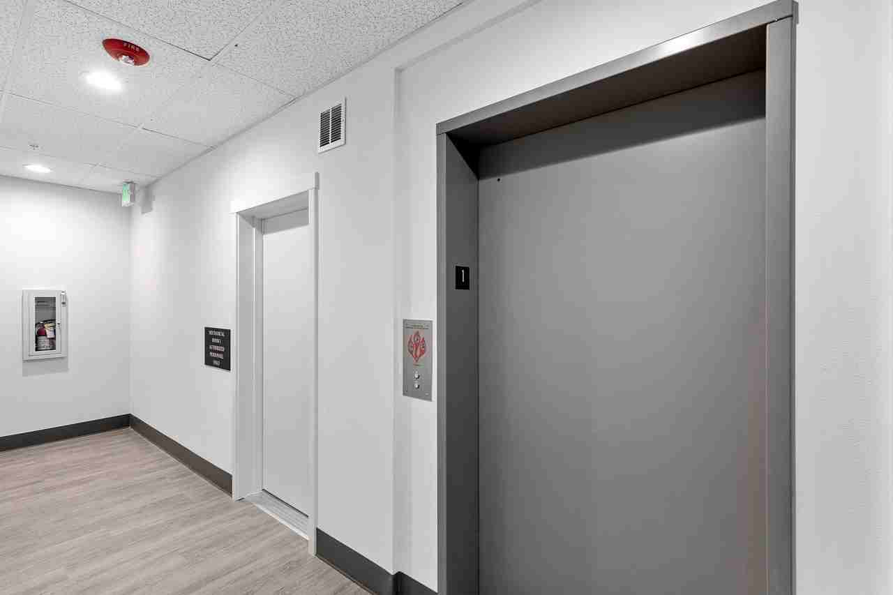 1719 N 185th St #403 - Photo 6 of 29