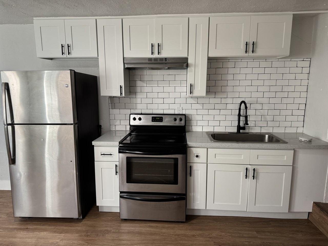 323 S Main Ave #NA - Photo 3 of 9