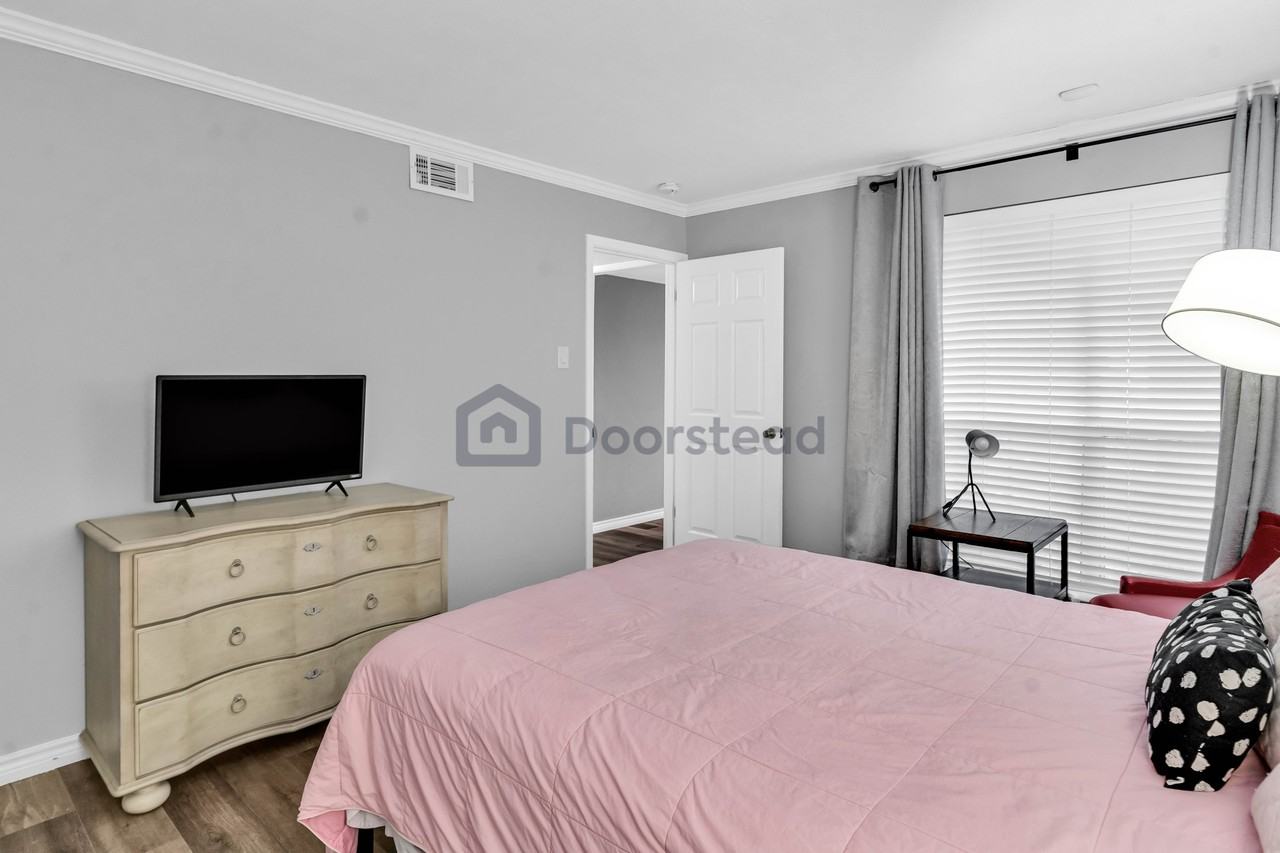 6036 Birchbrook Dr #231 - Photo 3 of 23