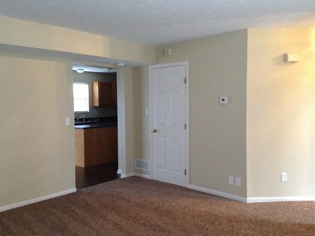 15 Eastridge Dr - Photo 3 of 16