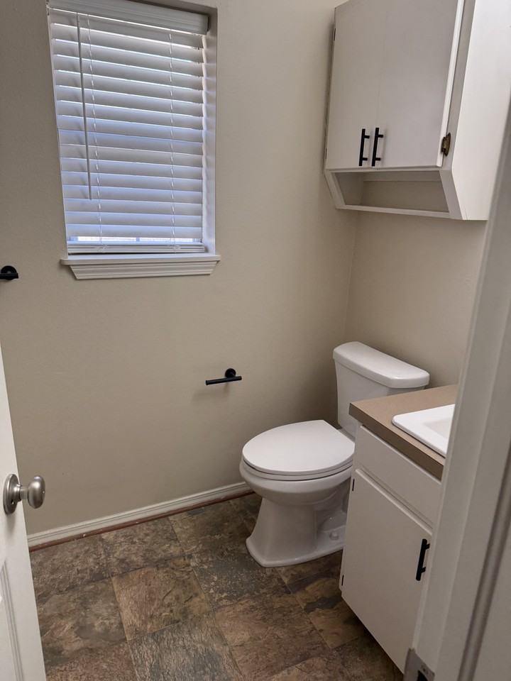 5113 N Husband St #5113DUPLEX - Photo 4 of 7