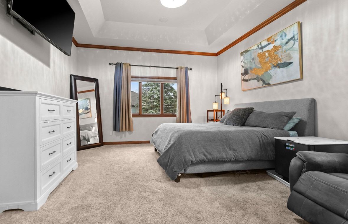 1112 Crown Pointe Cir #NA - Photo 2 of 11