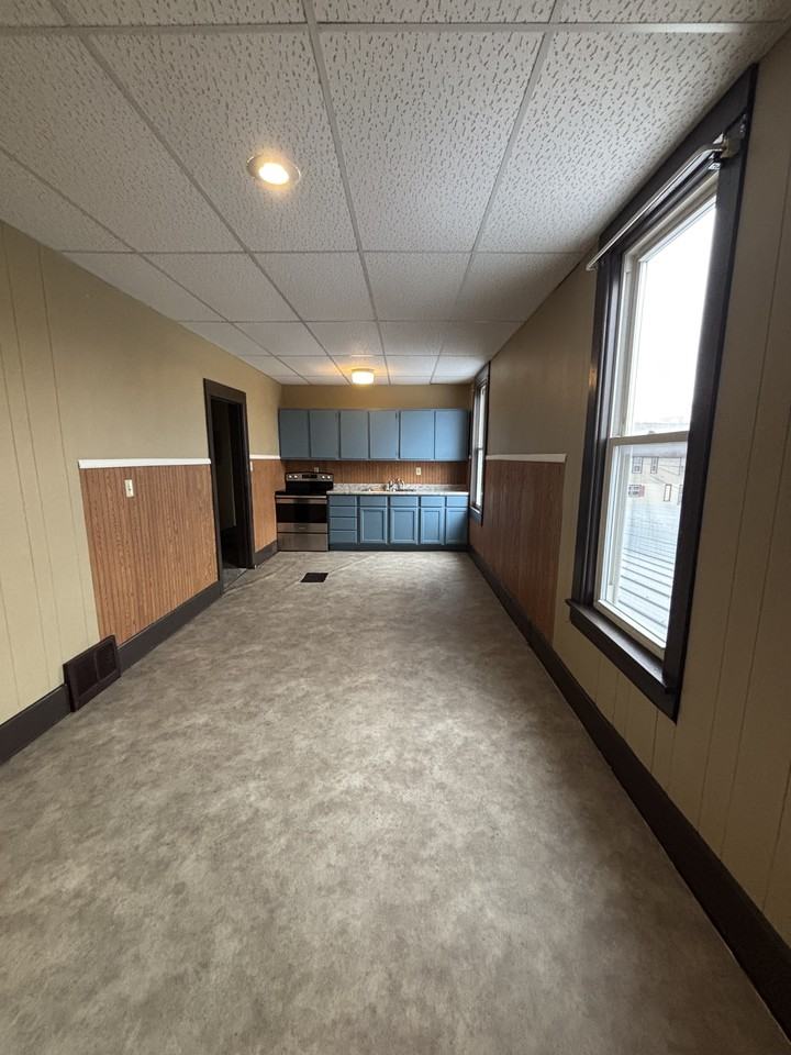 1801 3rd Ave N #1 - Photo 3 of 8