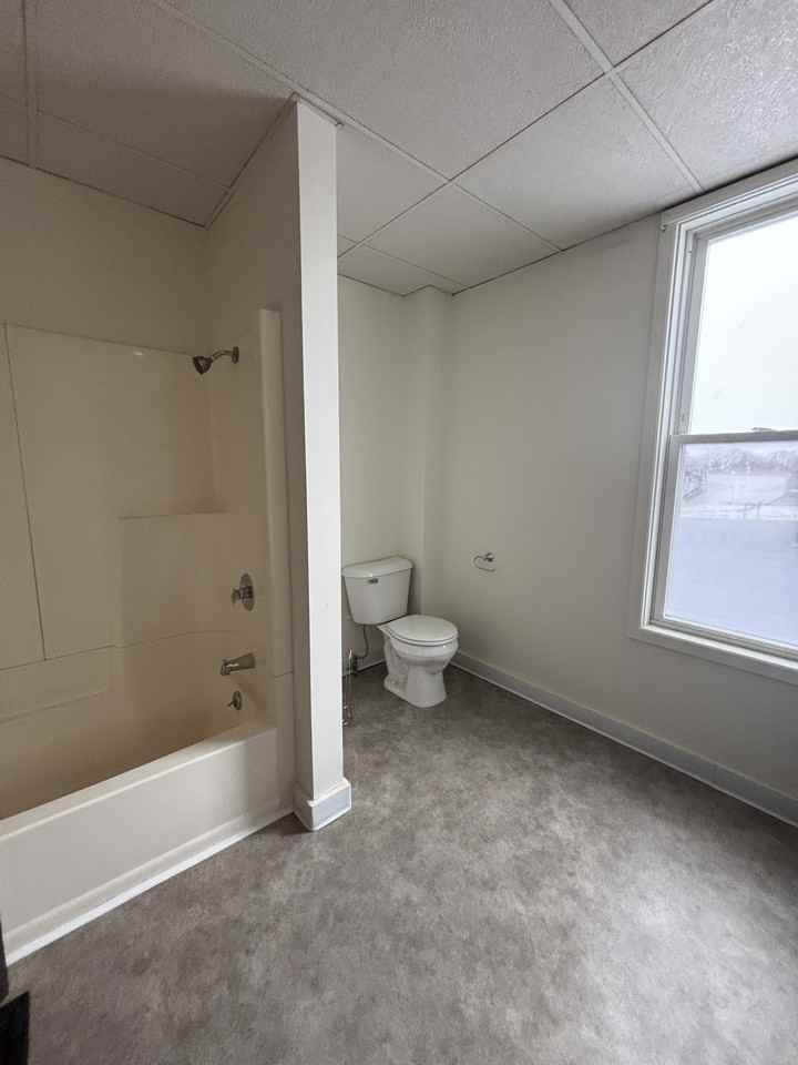 1801 3rd Ave N #1 - Photo 5 of 8