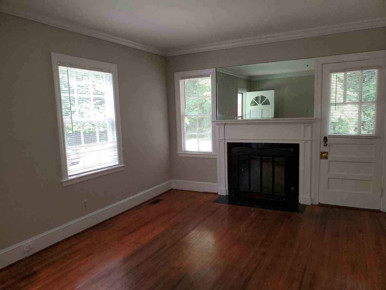 3443 Washburn Ave - Photo 3 of 12