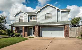 2833 Victoria Park Dr - Photo 1 of 1