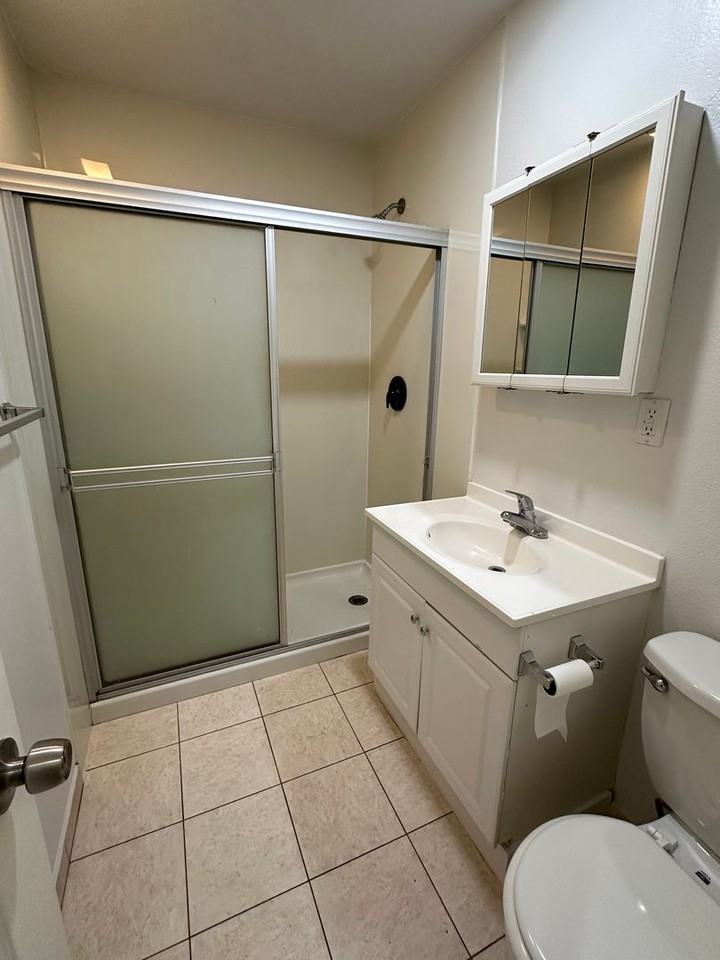 7918 Bright Ave #A - Photo 6 of 15
