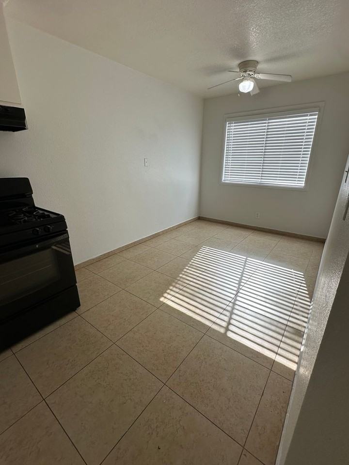 7918 Bright Ave #A - Photo 7 of 15