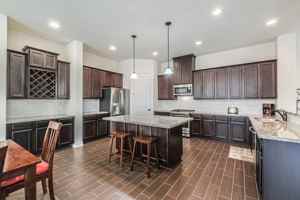 featured image of 9 Laurelwood Dr