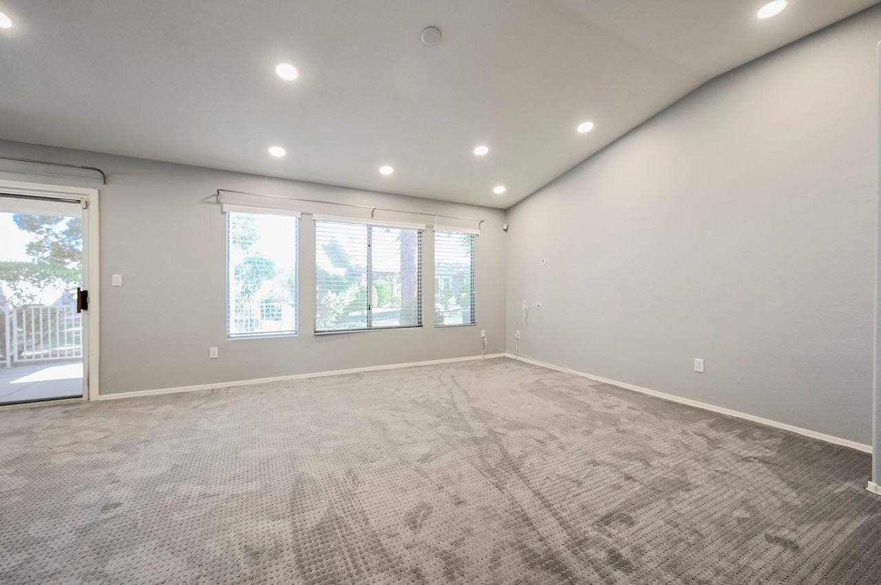 2077 Poppywood Ave - Photo 2 of 47