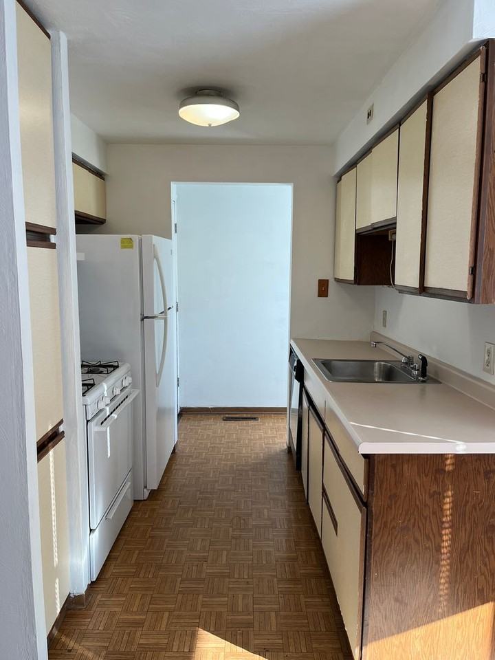 197 Seavey Rd - Photo 2 of 7