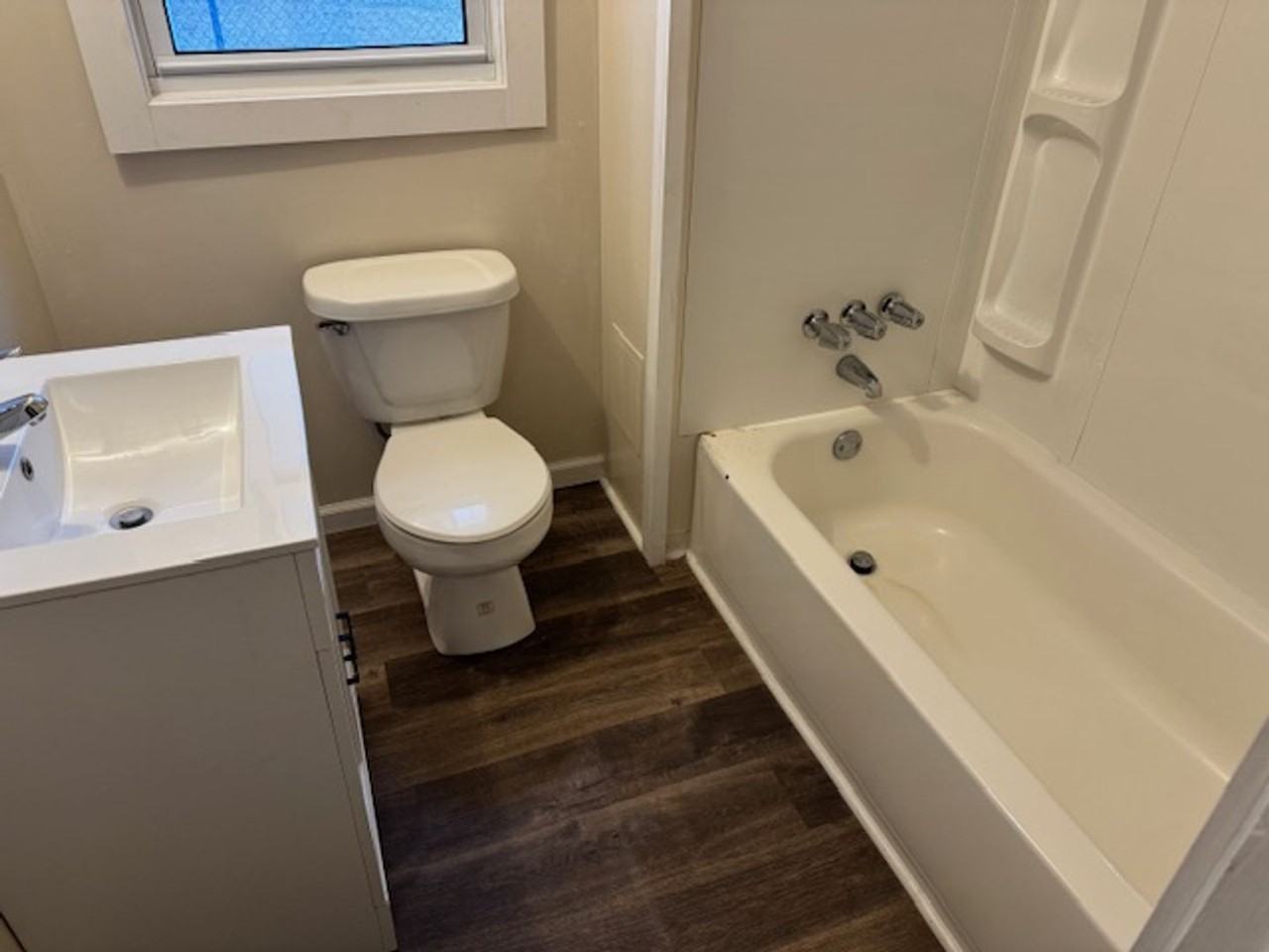 104A Charles St - Photo 2 of 4