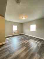 featured image of 815 W Columbia St