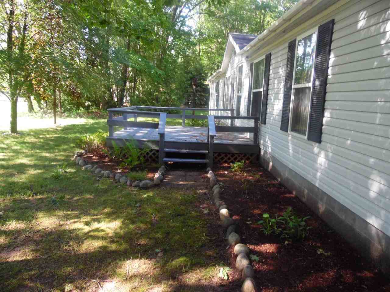 6669 Woodlea Rd - Photo 3 of 20