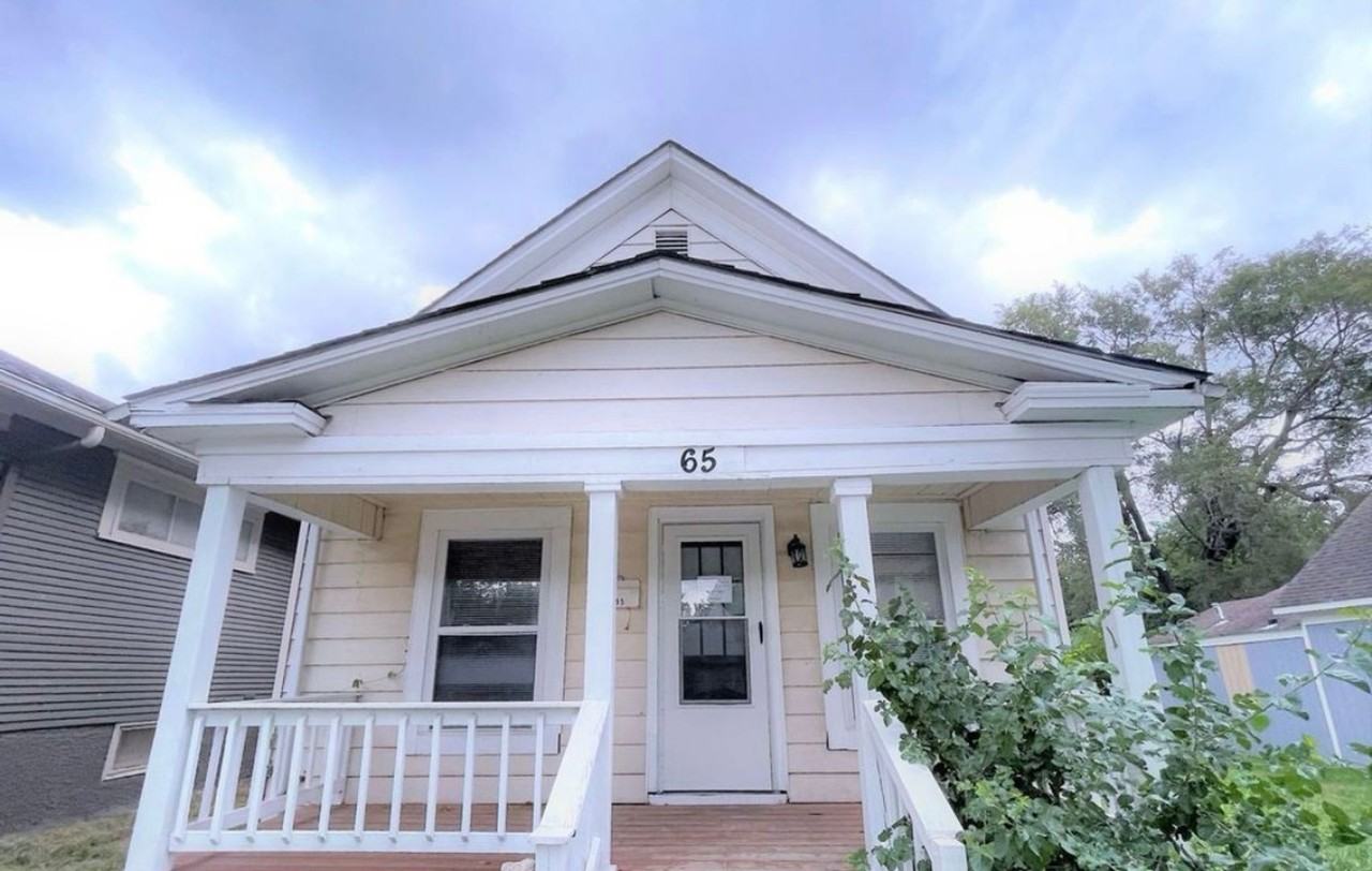 65 S 19th St - Photo 2 of 11