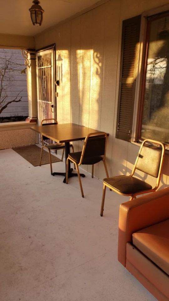 614 Galloway St - Photo 3 of 7