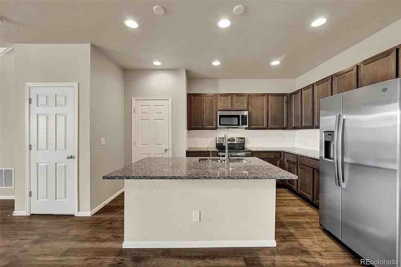 18969 E 64th Pl - Photo 2 of 27