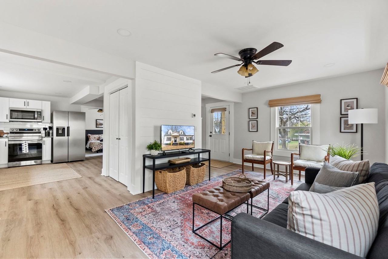 1707 Wilson W Lee Blvd - Photo 2 of 21