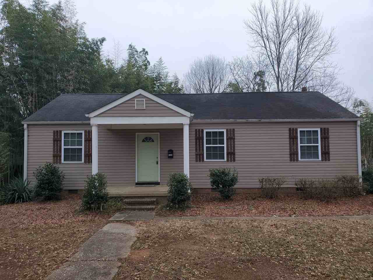 1332 Richland Dr - Photo 2 of 19