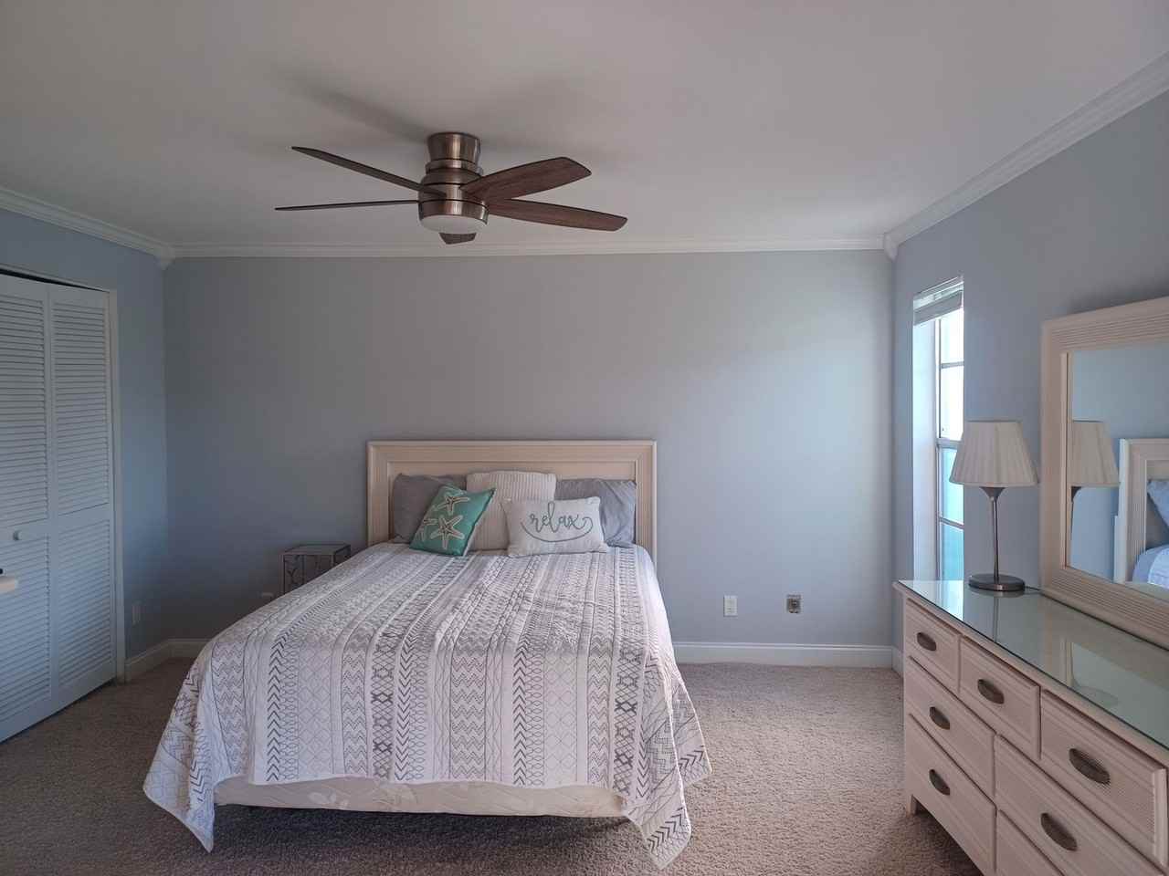 1404 Se 40th St #2 - Photo 4 of 10