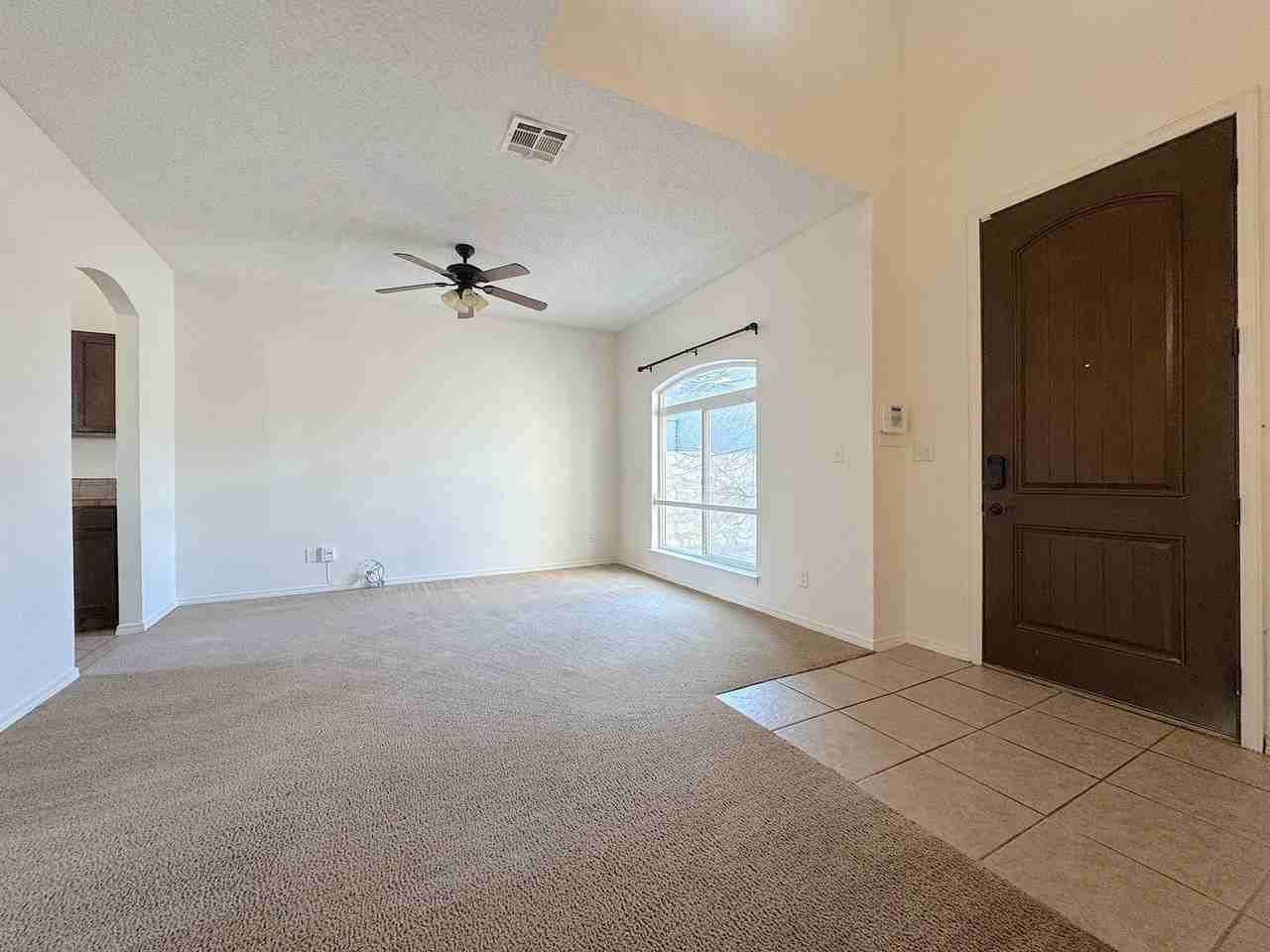 11028 Acoma St - Photo 4 of 27