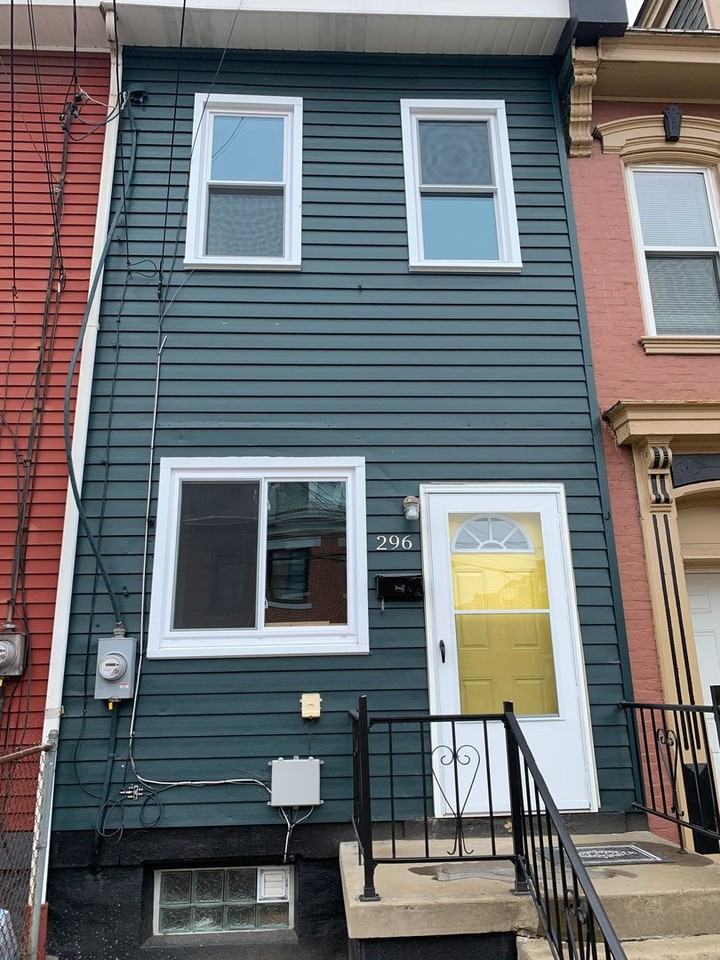 296 46th St - Photo 2 of 15