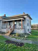 featured image of 2751/2753 Salem Avenue SE