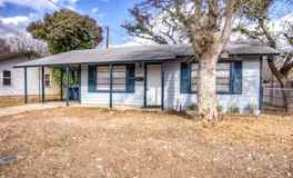 350 Lake Dr - Photo 1 of 1