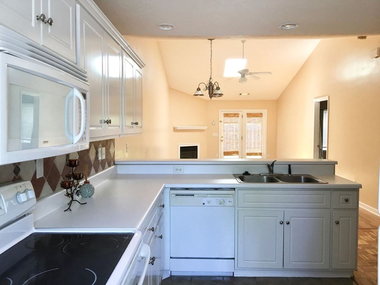 110 Andover Ct - Photo 5 of 19