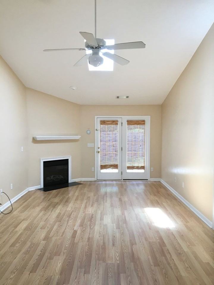 110 Andover Ct - Photo 6 of 19