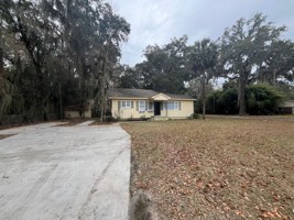 featured image of 9651 Lehigh Ave