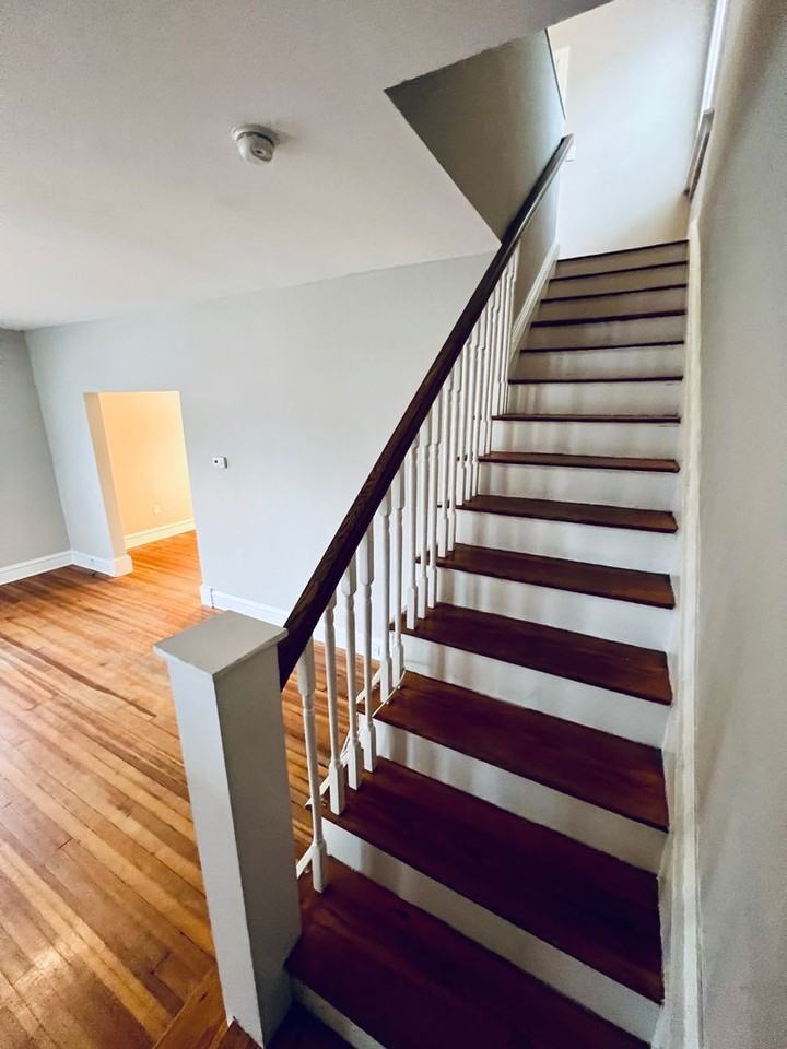 2004 Ingram Ave - Photo 7 of 34