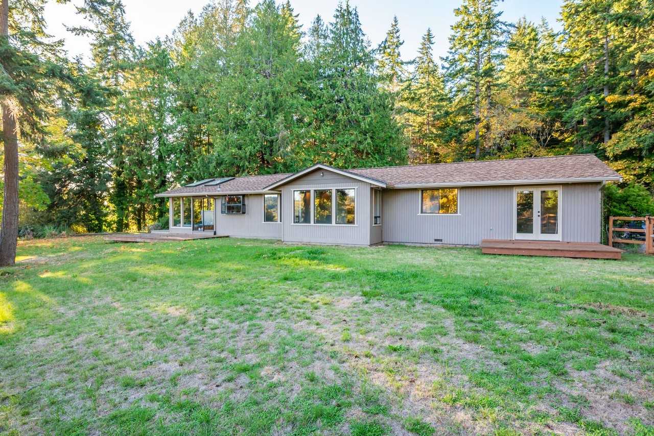 4173 Jones Rd - Photo 2 of 25