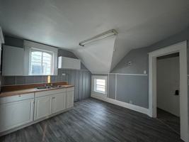 featured image of 323 Sherman St