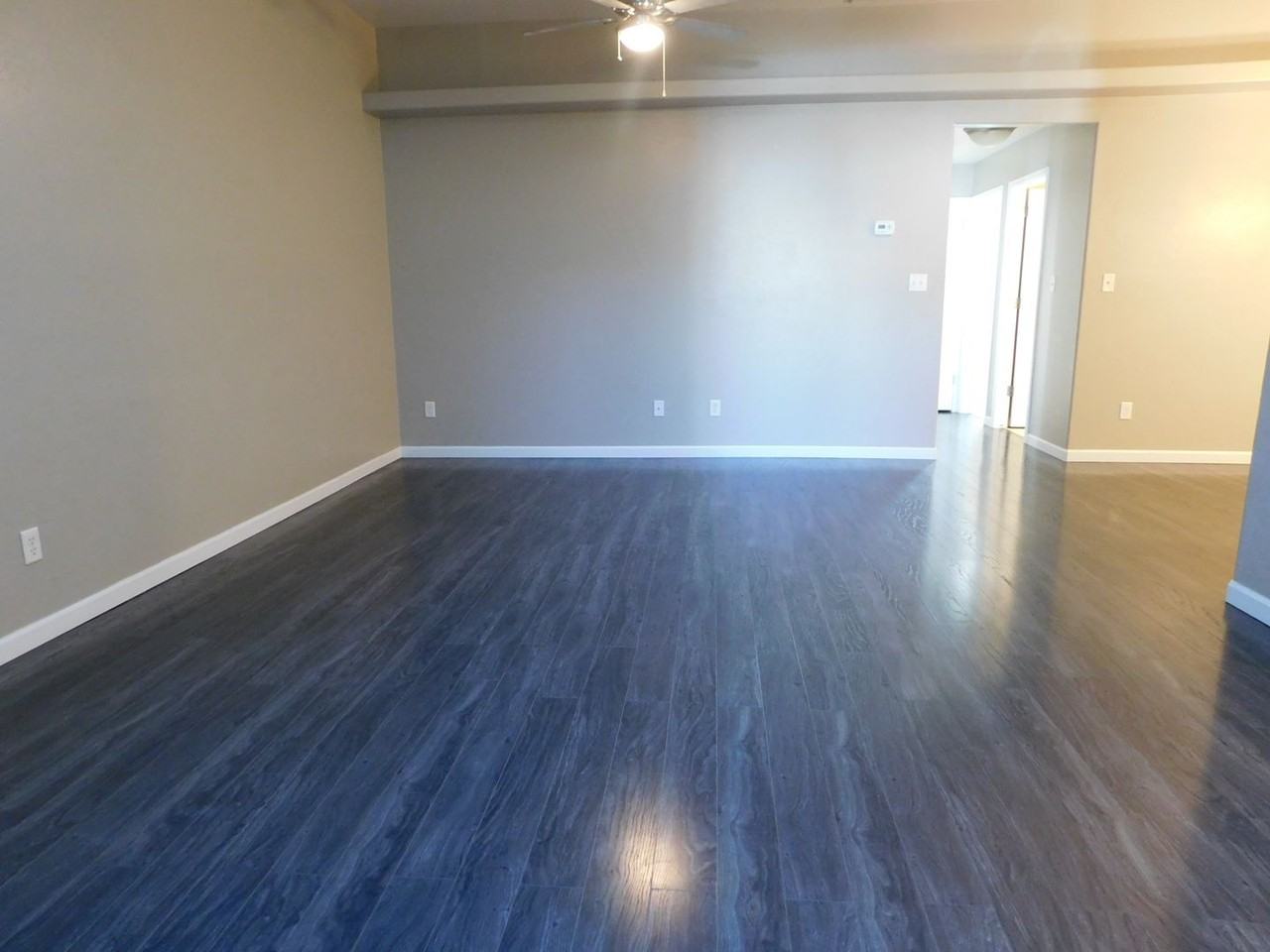 2881 1/2 Cascade Ave - Photo 2 of 11