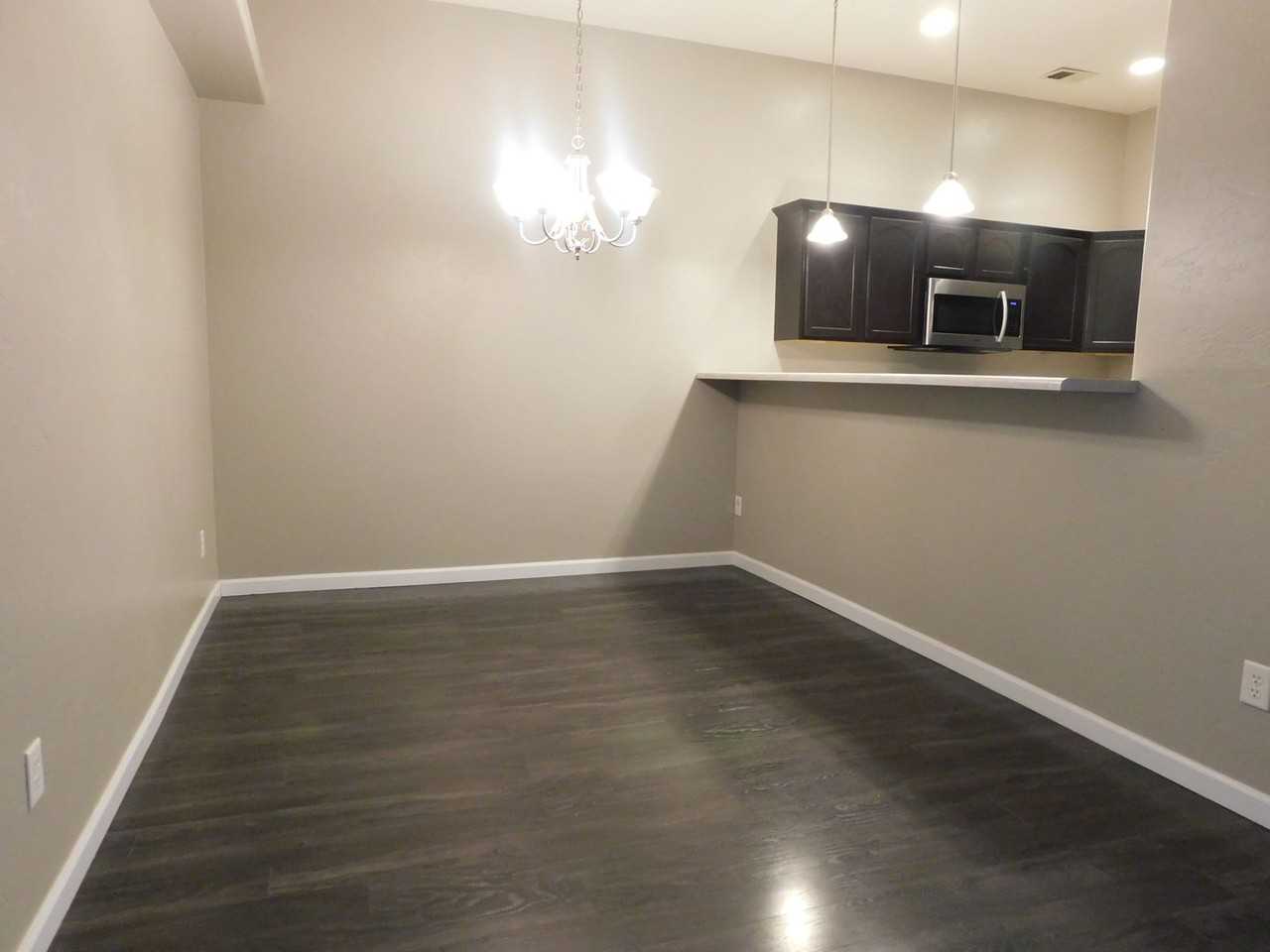 2881 1/2 Cascade Ave - Photo 5 of 11