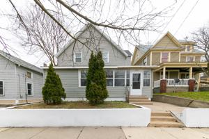 featured image of 1330 Maude Ave Ne #NA