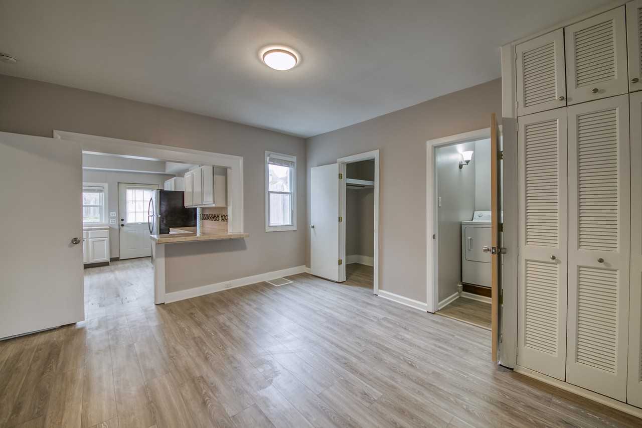 1330 Maude Ave Ne #NA - Photo 5 of 20