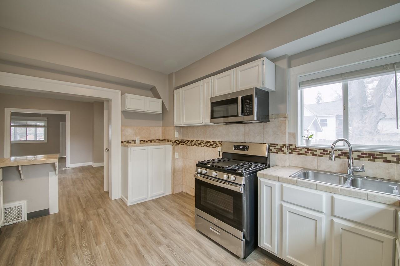 1330 Maude Ave Ne #NA - Photo 6 of 20