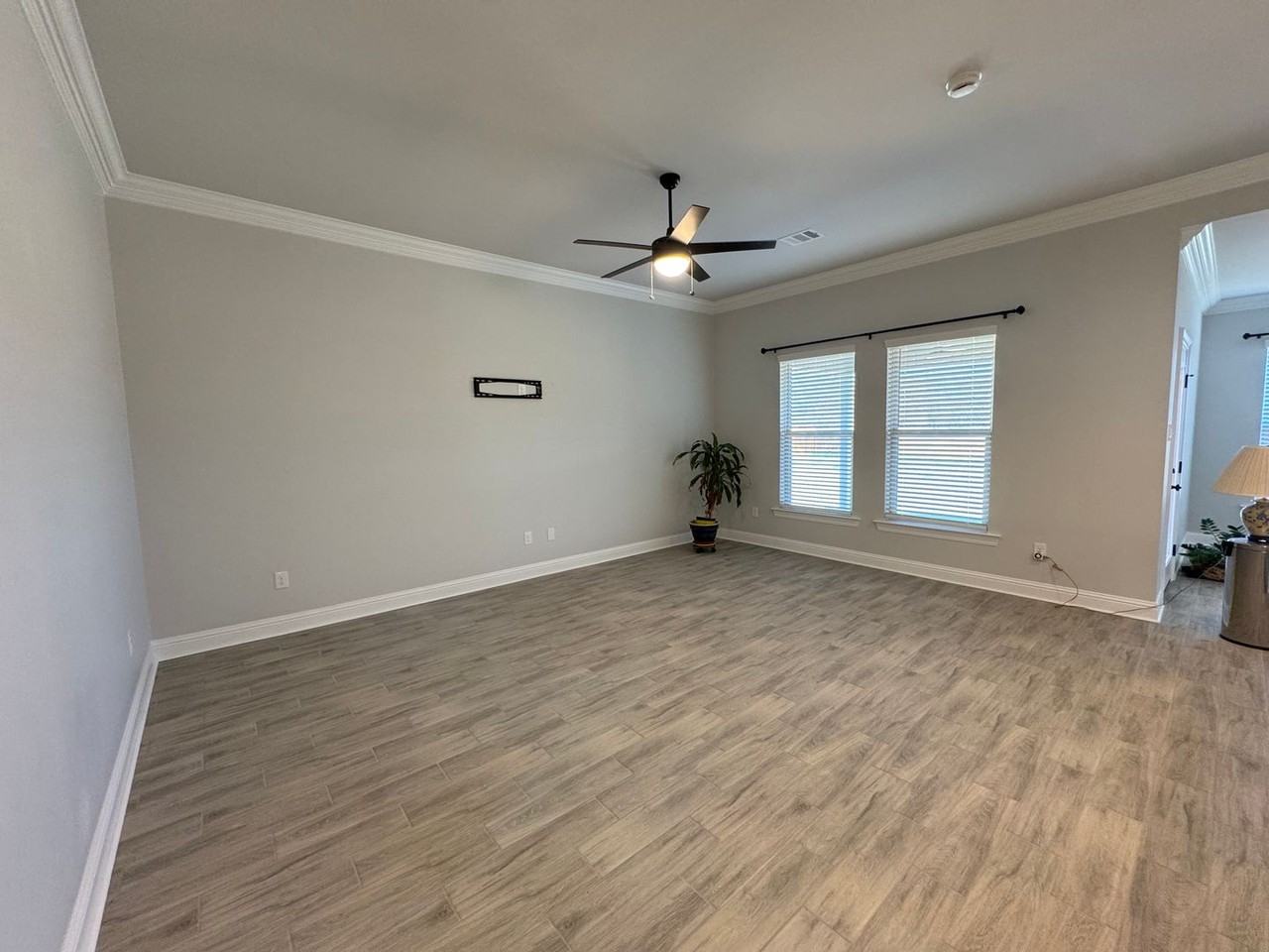 4013 Jayce Michael Dr - Photo 2 of 15