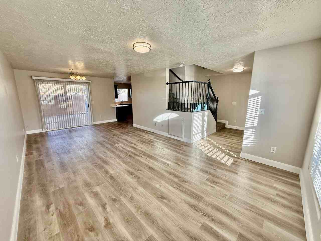 1065 N 1620 W #58 - Photo 4 of 31